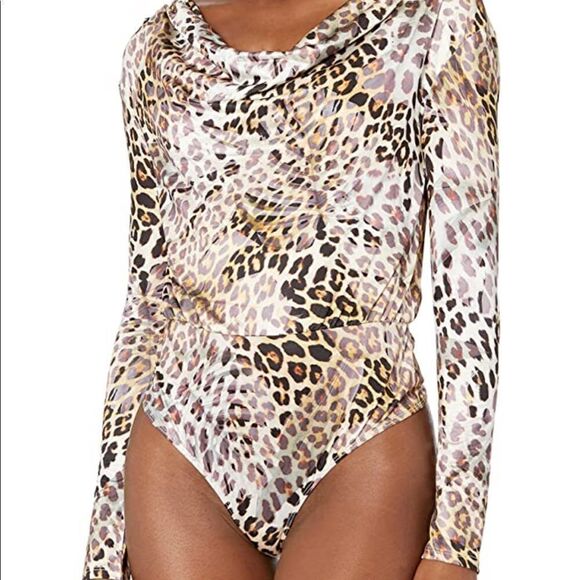 GUESS Cowl Tesha Bodysuit, Ghost Leaf Leopard Print Tan, Extra Large - Picture 11 of 11